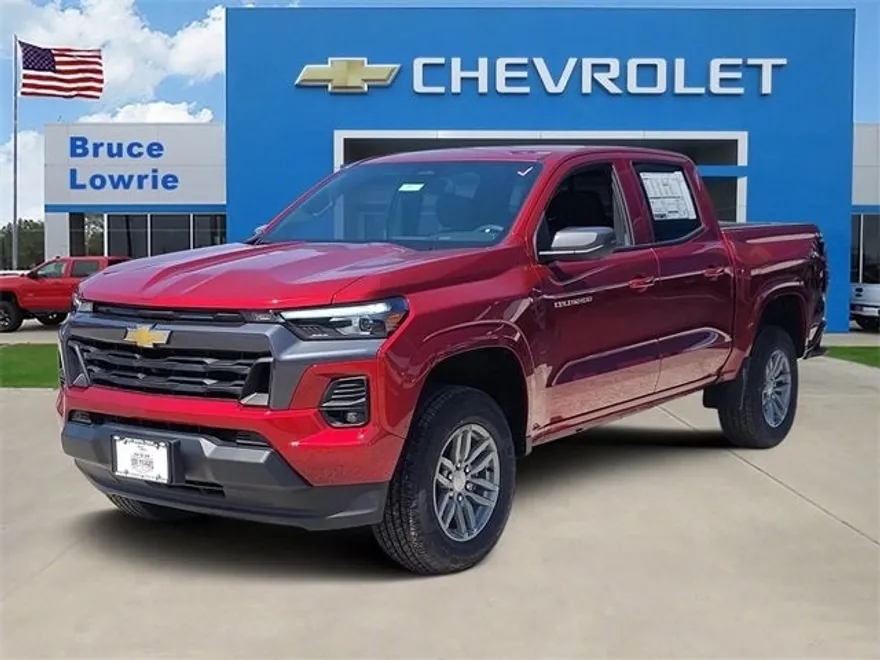 2025 Chevrolet Colorado Work Truck LT photo 1