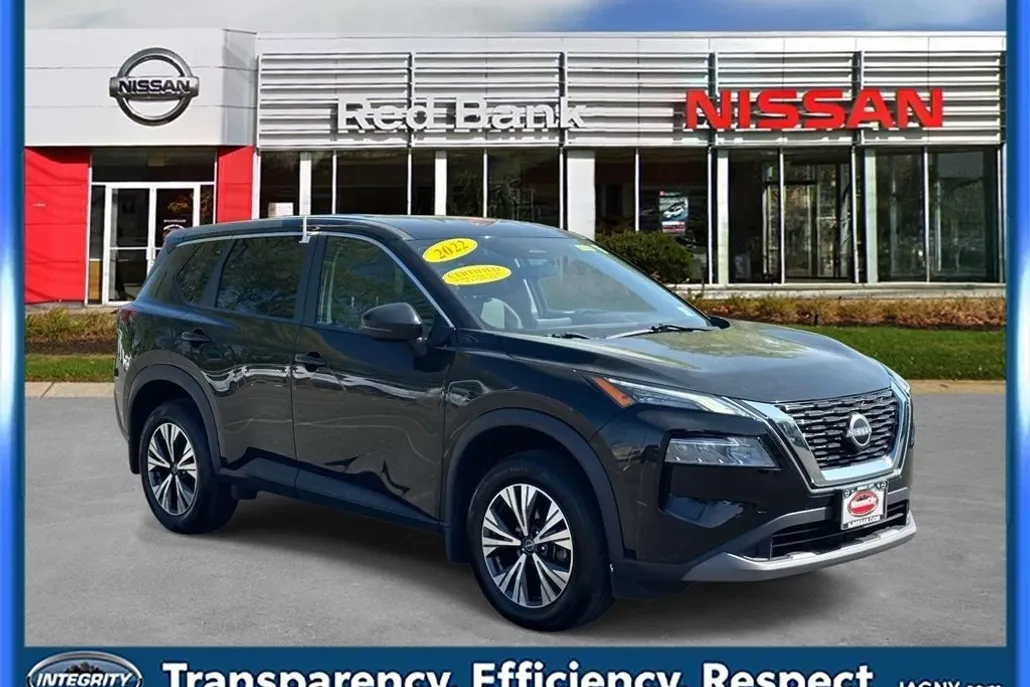 2022 Nissan Rogue SV photo 1
