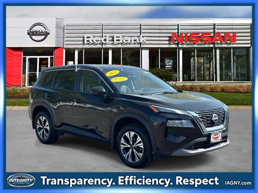 2022 Nissan Rogue SV photo 1