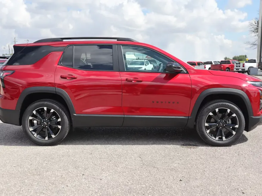 2026 Chevrolet Equinox RS photo 1