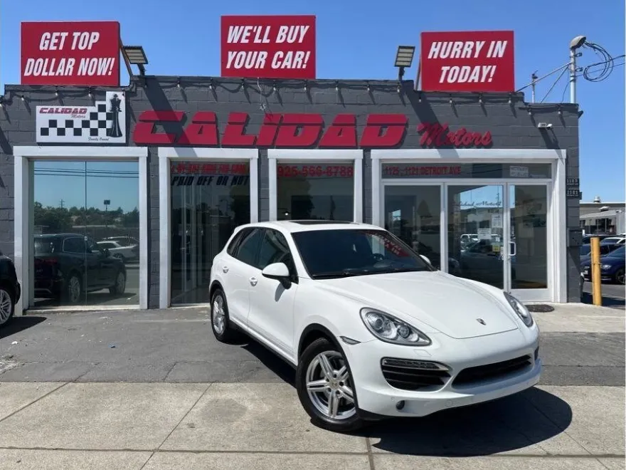 2014 Porsche Cayenne S photo 1