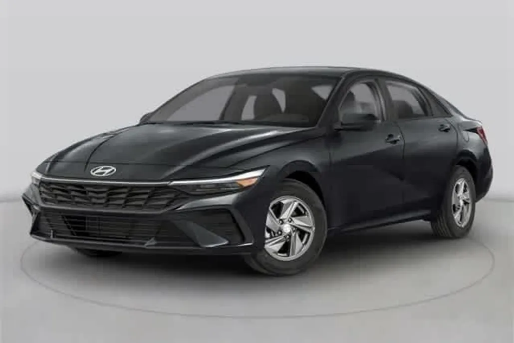 2024 Hyundai Elantra SE photo 1