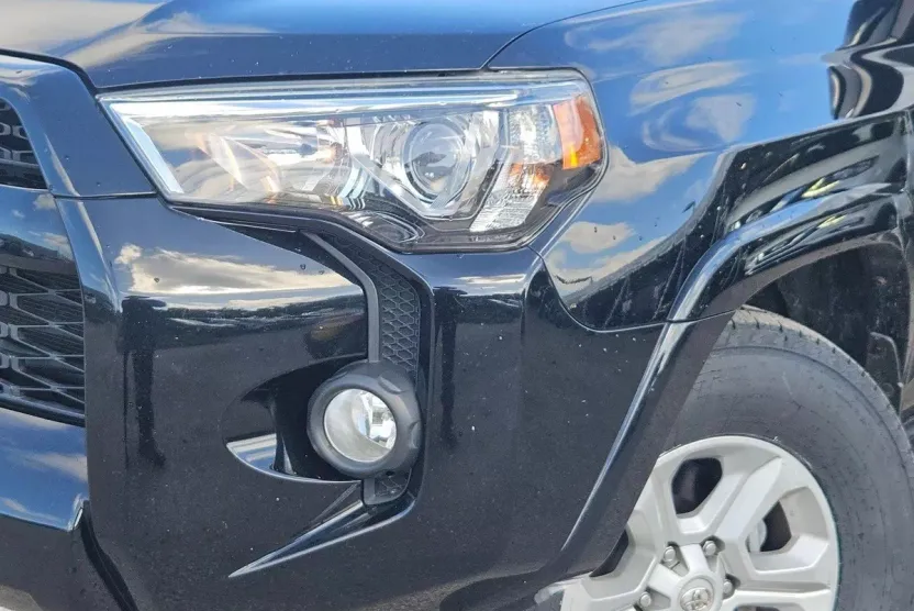 2016 Toyota 4Runner SR5 Premium photo 1