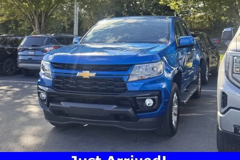 2022 Chevrolet Colorado LT photo 1