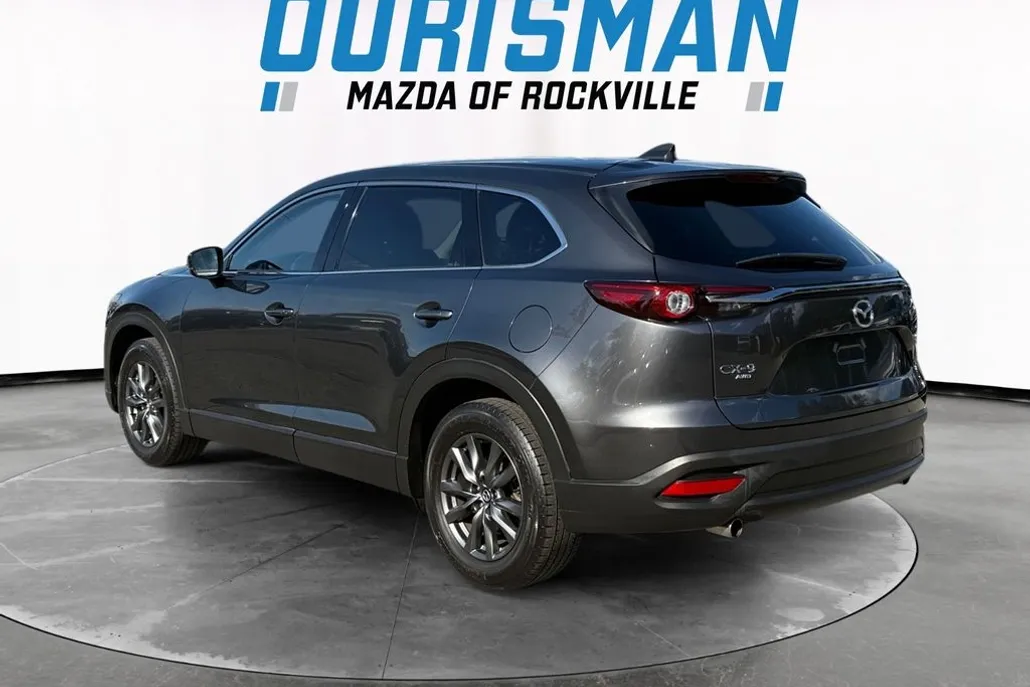 2022 Mazda CX-9 Touring photo 1