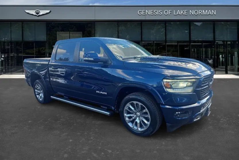 2022 Ram 1500 Laramie photo 1
