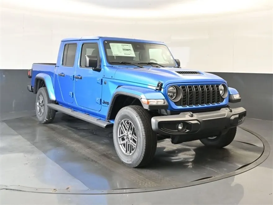 2025 Jeep Gladiator Sport S photo 1