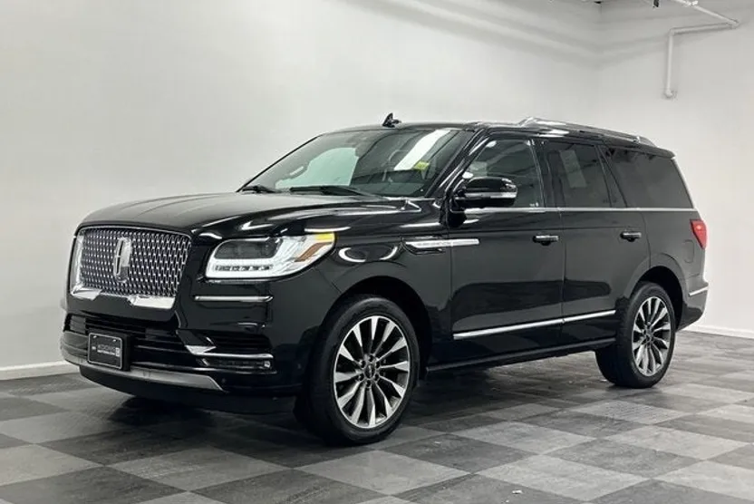 2021 Lincoln Navigator Reserve photo 1