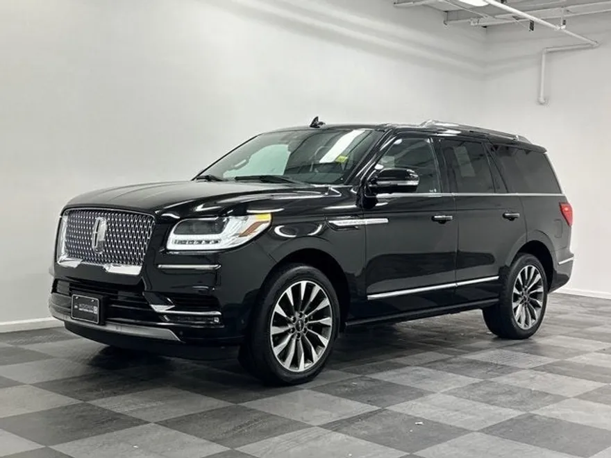 2021 Lincoln Navigator Reserve photo 1