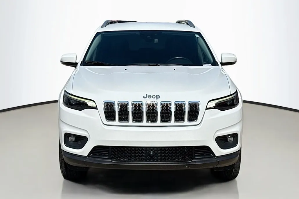 2021 Jeep Cherokee Latitude Lux photo 1