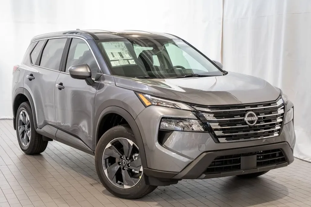 2026 Nissan Rogue SV photo 1