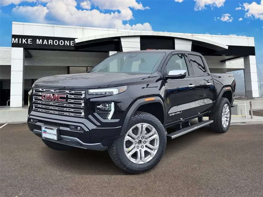 2024 Gmc Canyon Denali photo 1