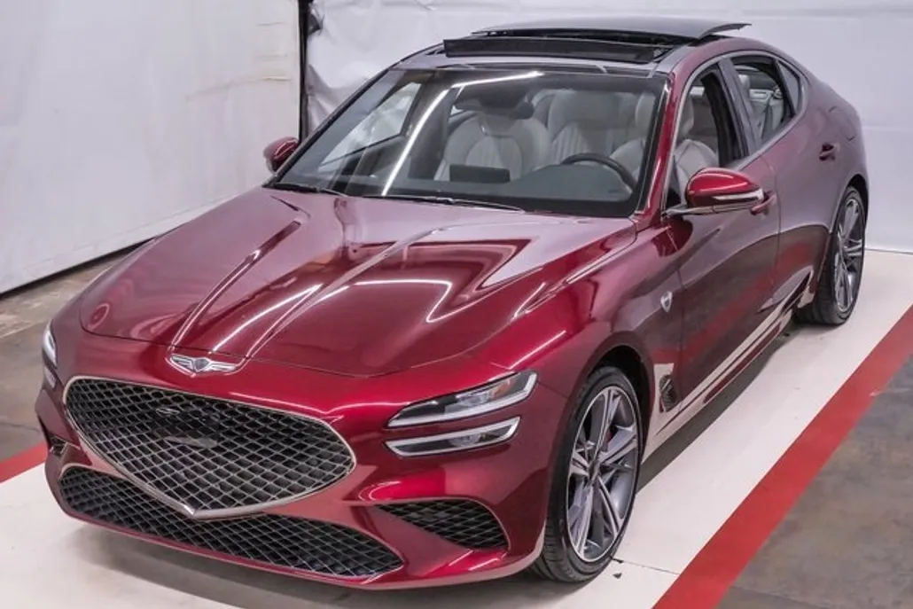 2025 Genesis G70 2.5T Sport Prestige photo 1