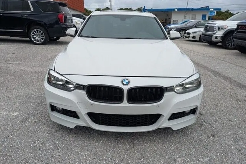 2017 Bmw 330i xDrive photo 1