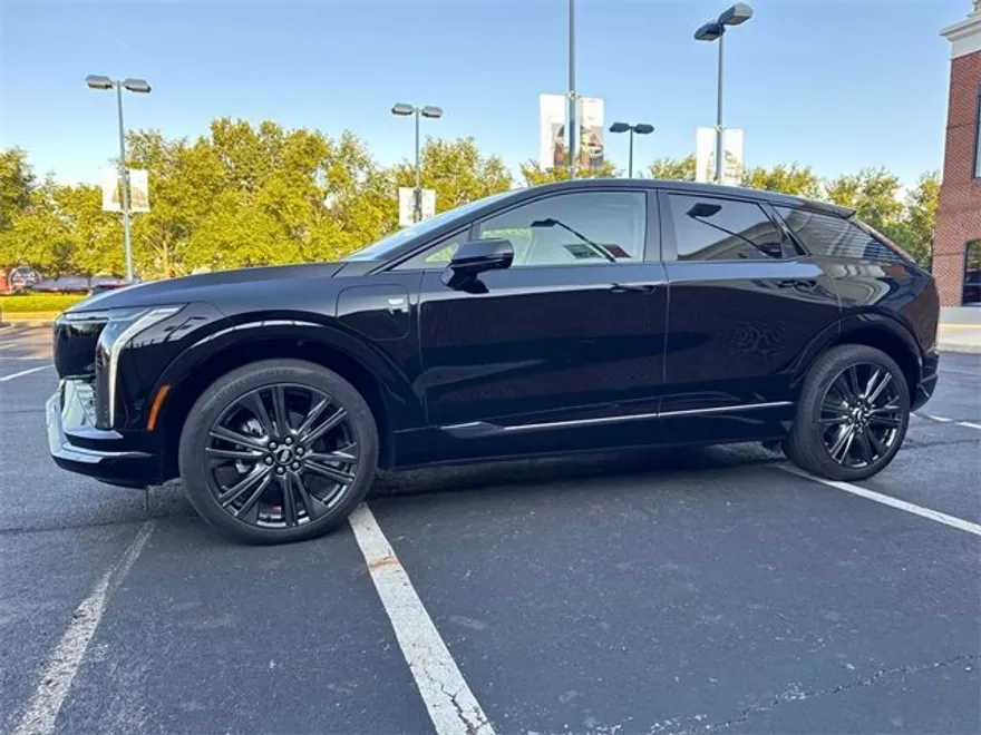 2025 Cadillac Optiq Sport photo 1