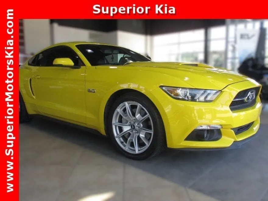 2015 Ford Mustang GT Premium photo 1