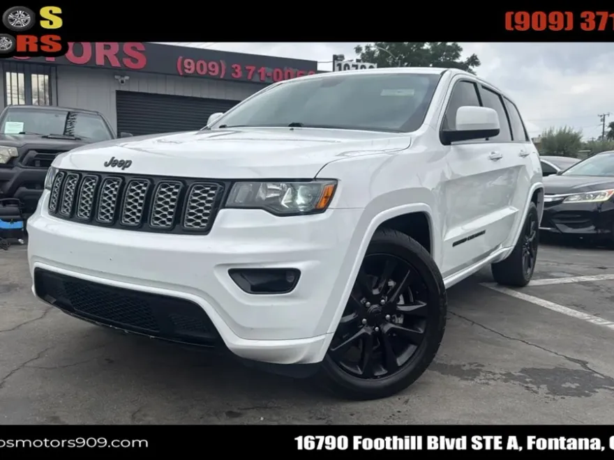 2019 Jeep Grand Cherokee Altitude photo 1