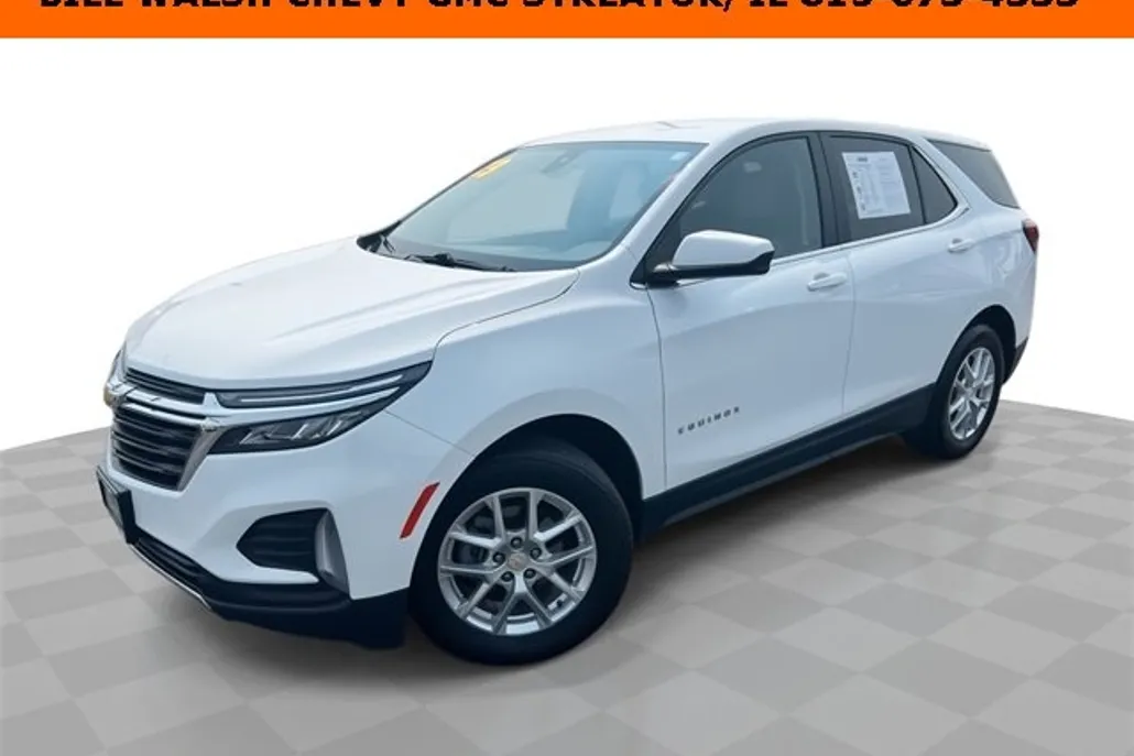 2023 Chevrolet Equinox LT photo 1