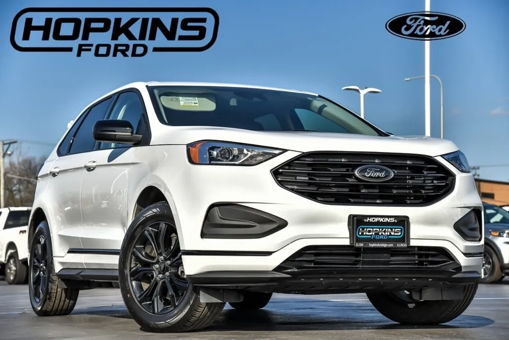 2024 Ford Edge SE photo 1