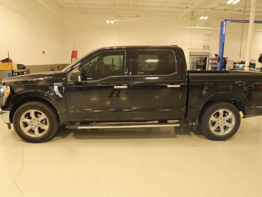 2021 Ford F-150 XLT photo 1