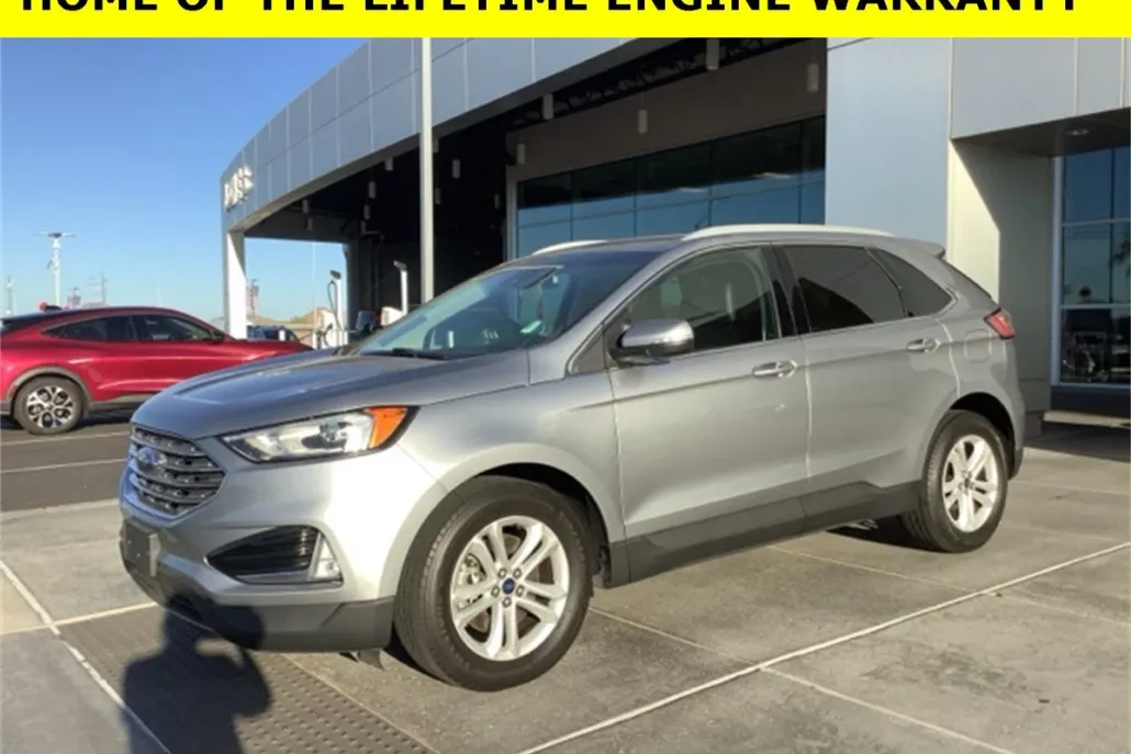 2020 Ford Edge SEL photo 1