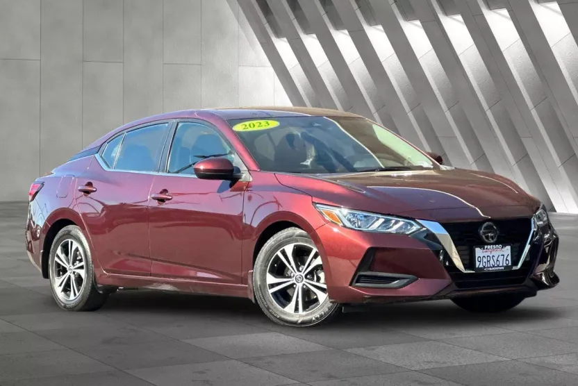 2023 Nissan Sentra SV photo 1