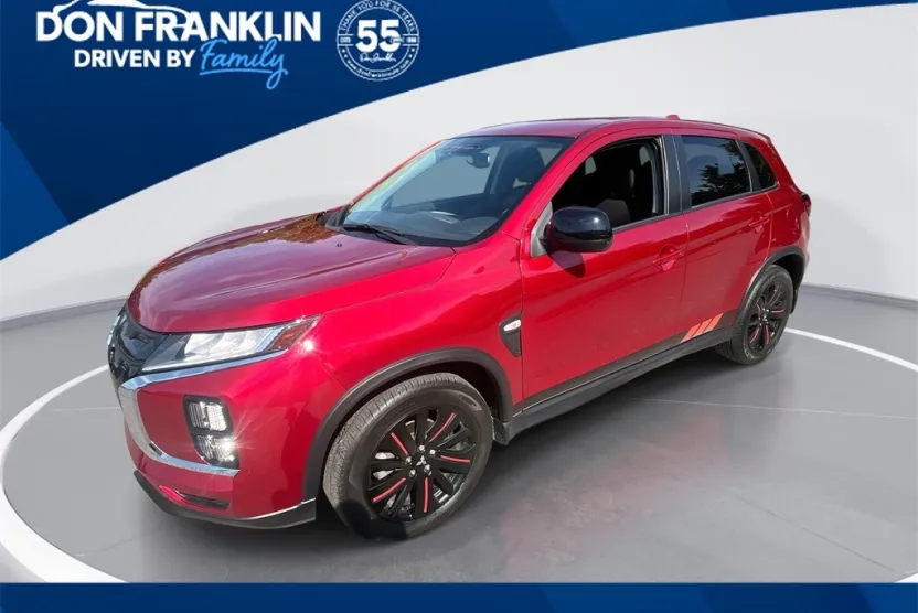 2022 Mitsubishi Outlander Sport LE photo 1