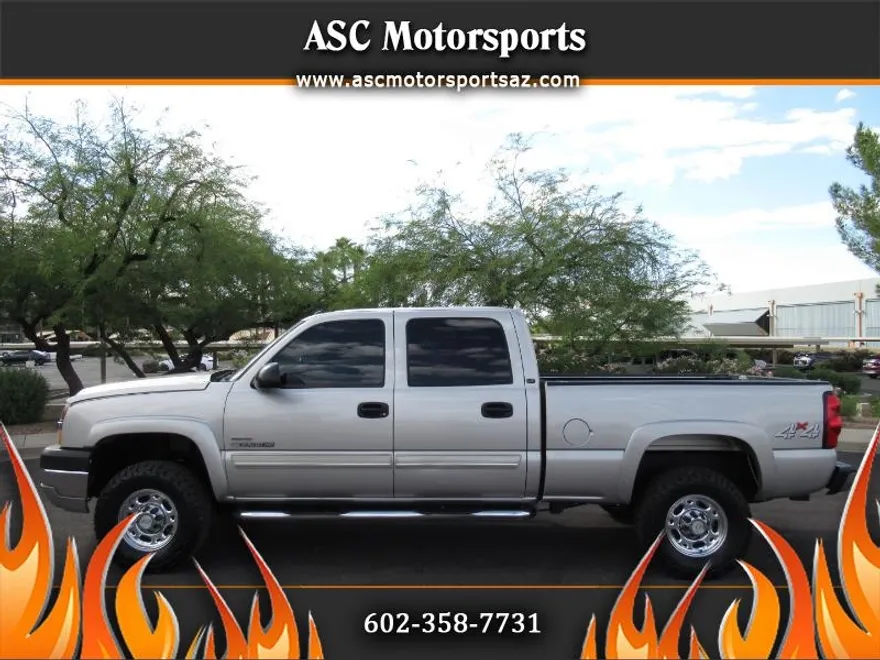 2005 Chevrolet Silverado 2500HD LT photo 1