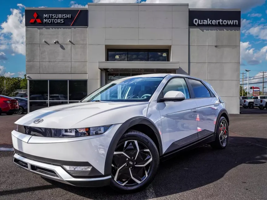 2024 Hyundai Ioniq 5 SE photo 1