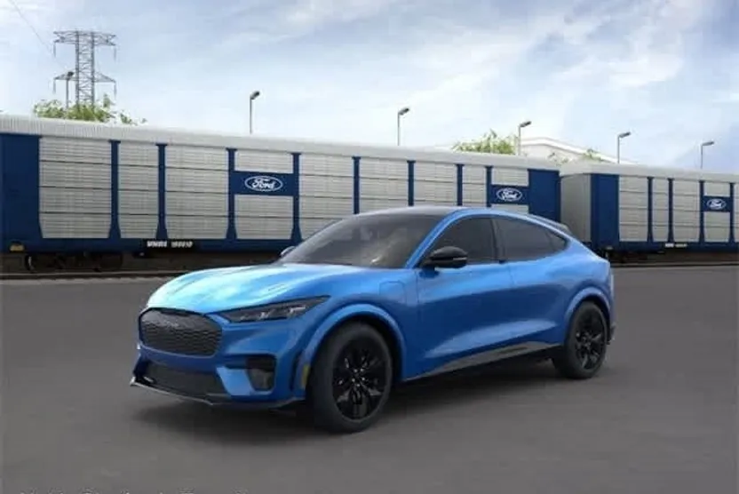 2025 Ford Mustang Mach-E GT photo 1
