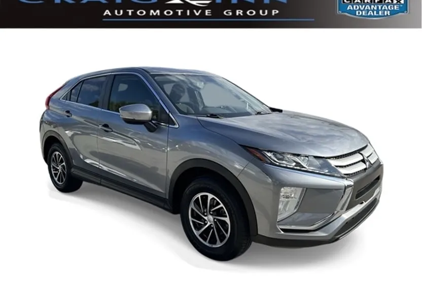 2020 Mitsubishi Eclipse Cross ES photo 1