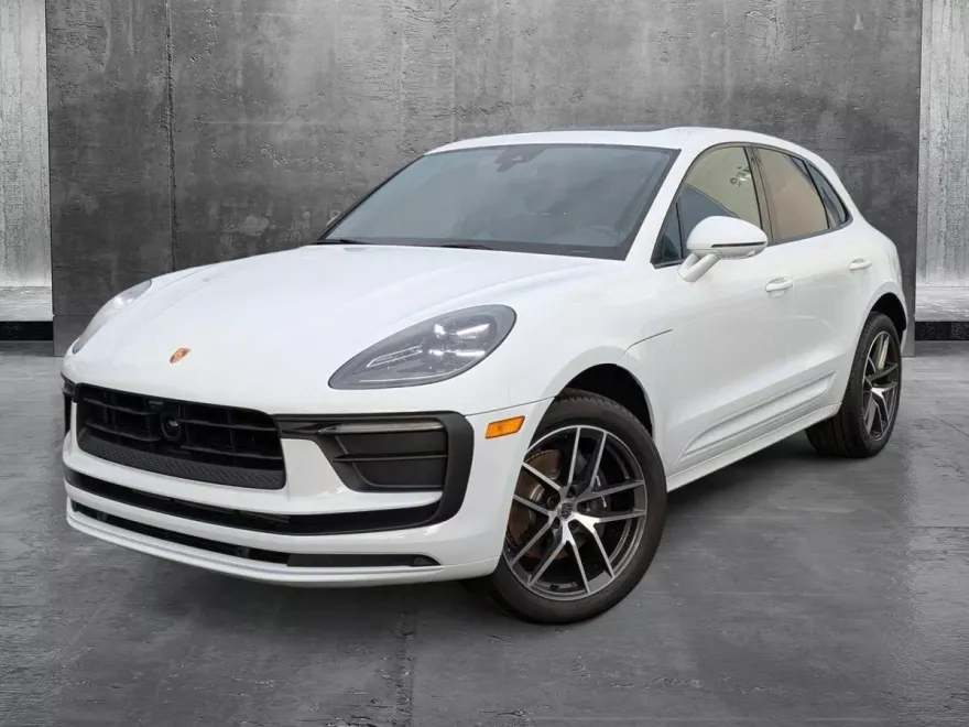 2025 Porsche Macan S photo 1
