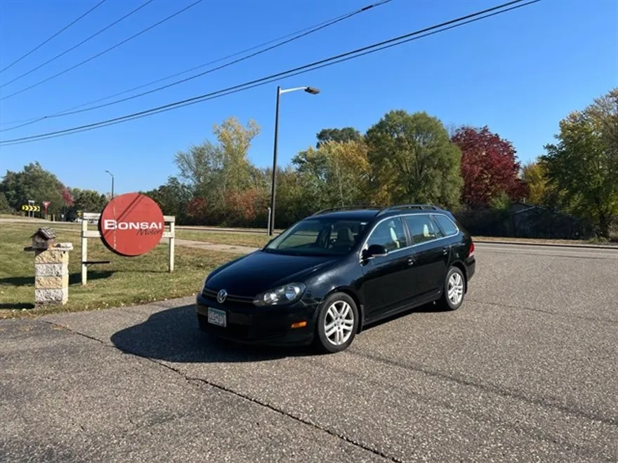2012 Volkswagen Jetta SportWagen 2.0 TDI photo 1