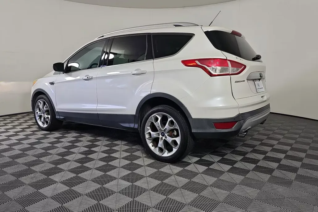 2016 Ford Escape Titanium photo 1