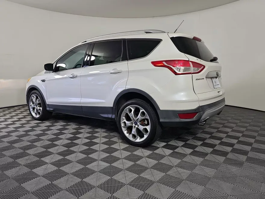 2016 Ford Escape Titanium photo 1