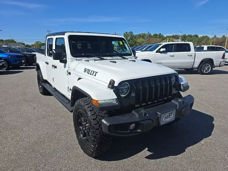 2022 Jeep Gladiator Willys photo 1