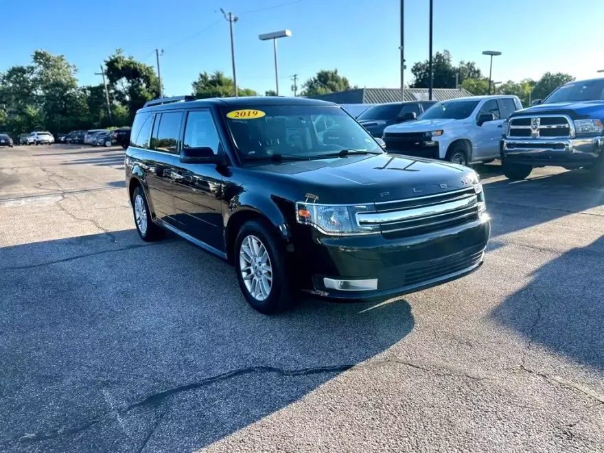 2019 Ford Flex SEL photo 1
