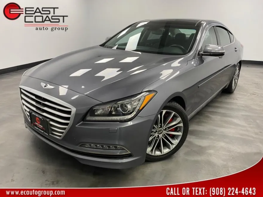 2016 Hyundai Genesis 3.8 AWD photo 1