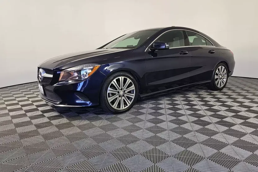 2017 Mercedes Benz CLA 250 photo 1