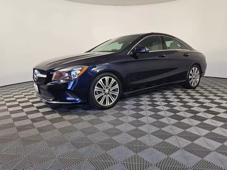 2017 Mercedes Benz CLA 250 photo 1