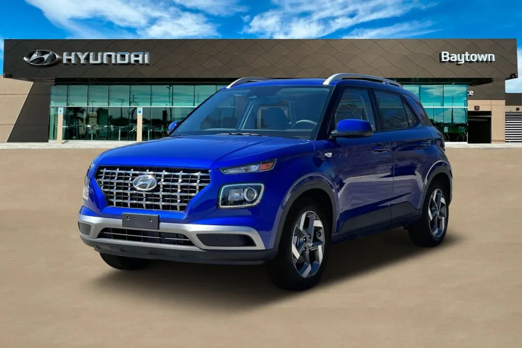 2025 Hyundai Venue SEL photo 1