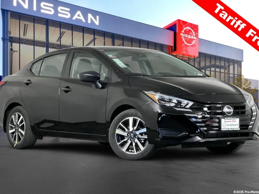 2025 Nissan Versa 1.6 S photo 1