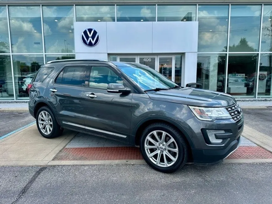 2017 Ford Explorer Limited photo 1