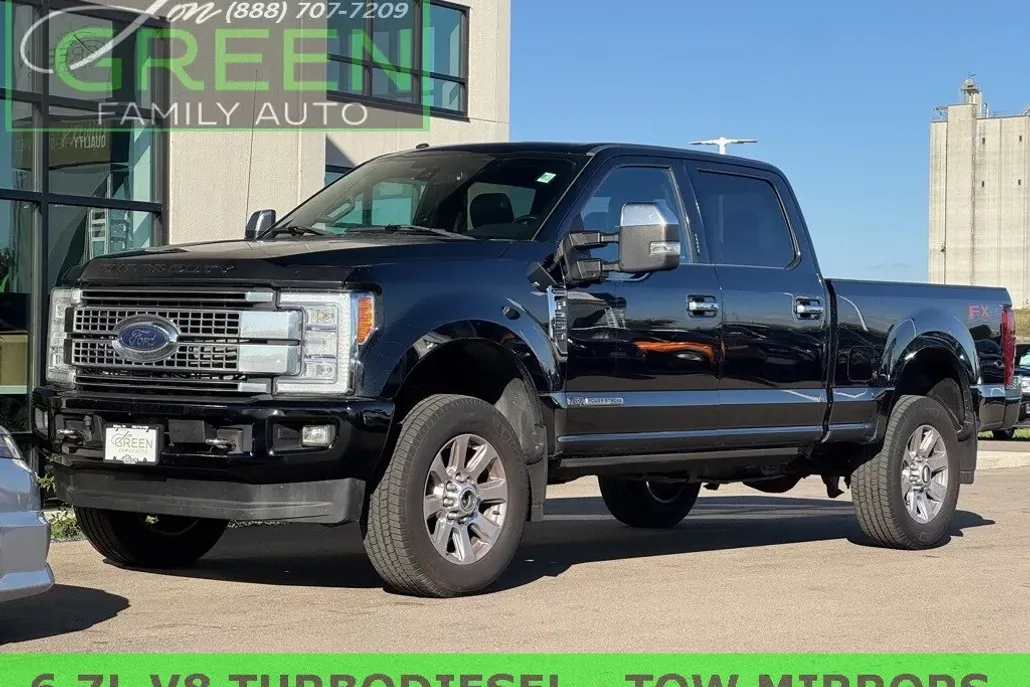 2017 Ford F-250 Platinum photo 1