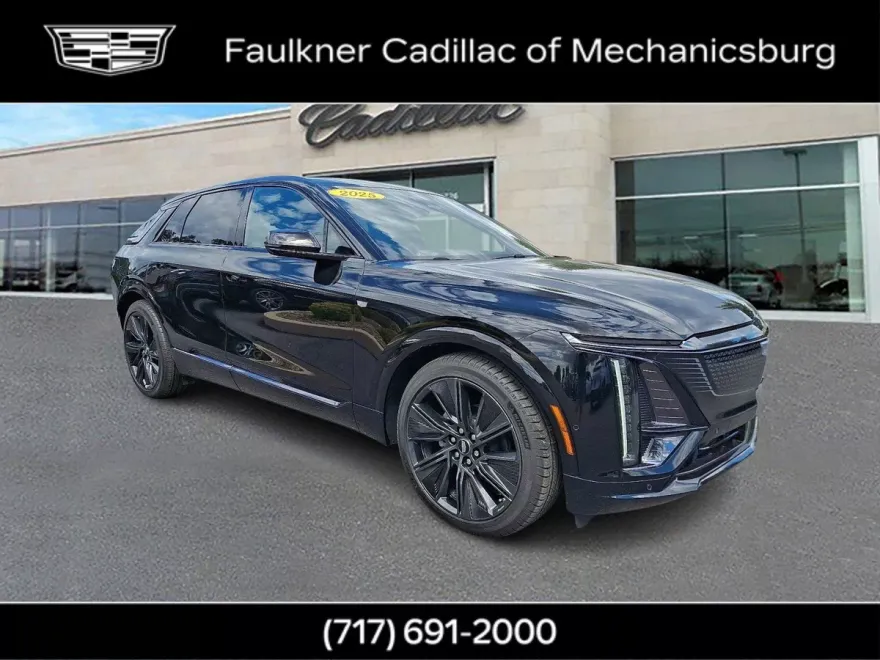 2025 Cadillac Lyriq Sport photo 1