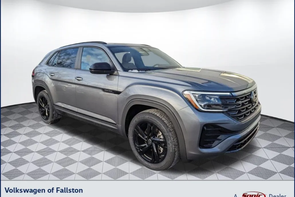 2025 Volkswagen Atlas Cross Sport SEL R-Line photo 1