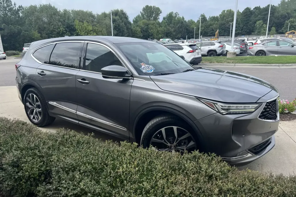 2022 Acura MDX Technology photo 1