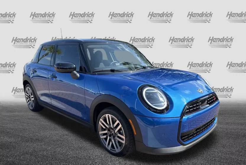 2025 Mini Cooper 4 Door Hardtop S photo 1