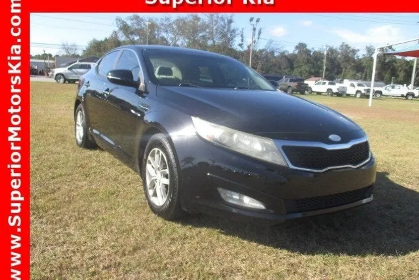 2013 Kia Optima LX photo 1