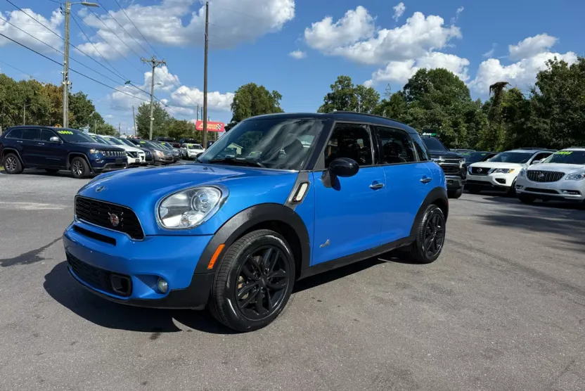 2013 Mini Countryman S ALL4 photo 1